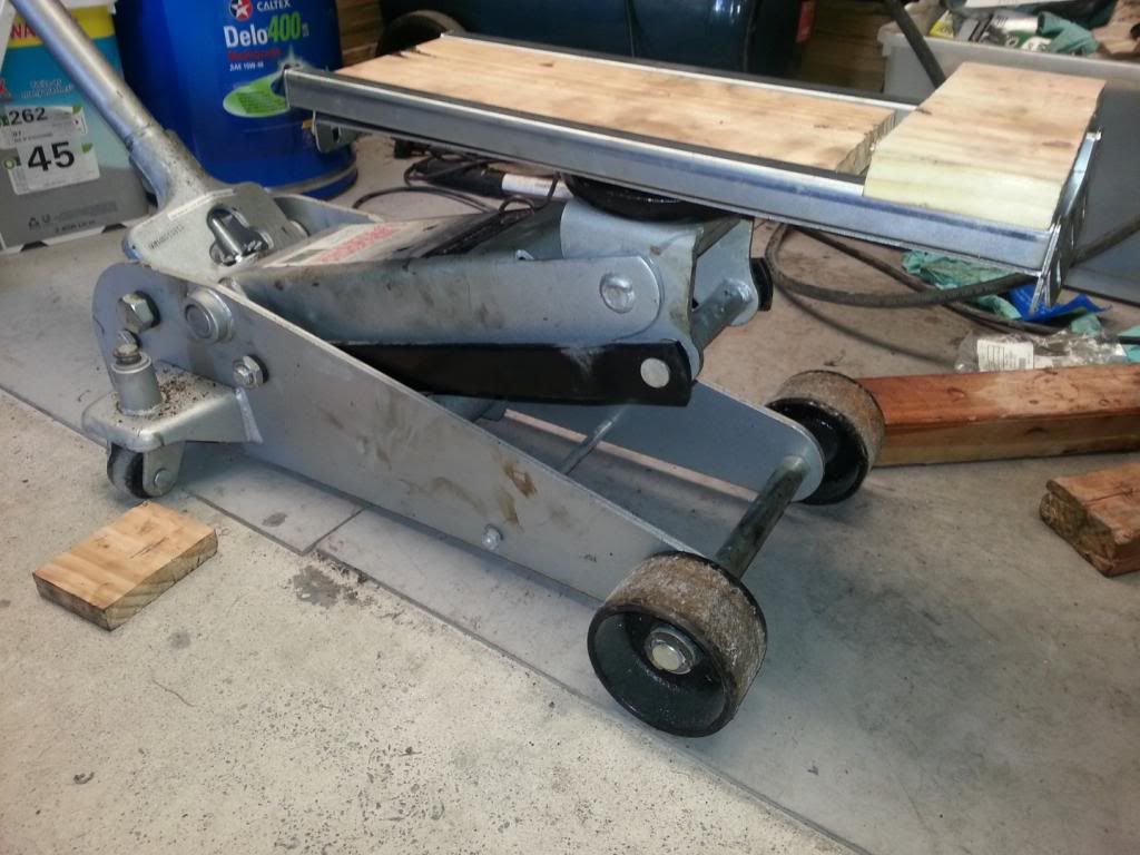 Diy Transmission Jack : Big Red 1,000 lb. Roll-Under Transmission Jack